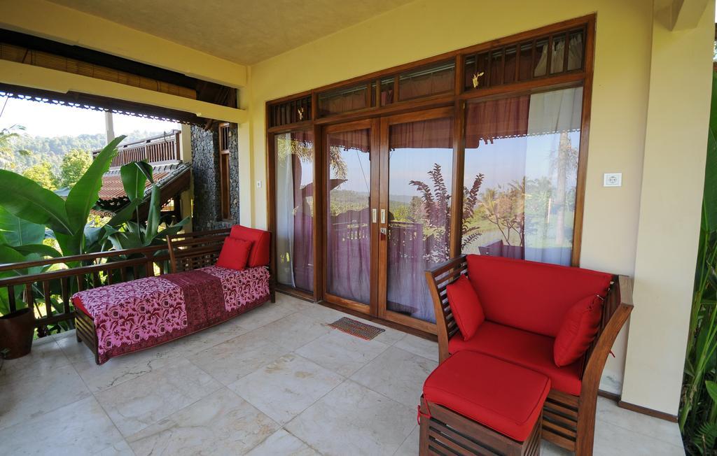 Lesong Hotel And Restaurant Munduk Dış mekan fotoğraf